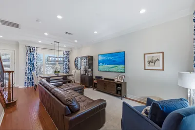 1621_Enfield_Road_0005.jpg