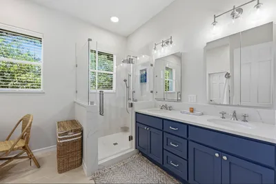 1621_Enfield_Road_0019.jpg